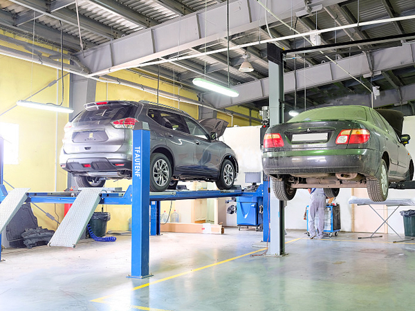 Troubleshooting Guide for Common Four-Post Car Lift Issues: Solutions for Abnormal Noises and Asynchr