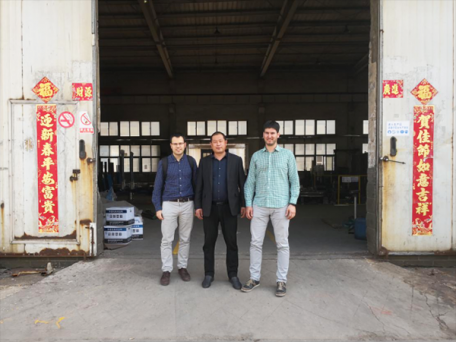 Customer Visiting 06